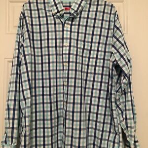 Izod Men's Teal and Navy Checkered Shirt